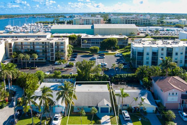 69 S 18th Ave S S, Lake Worth Beach, FL 33460