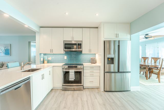 69 S 18th Ave S S, Lake Worth Beach, FL 33460