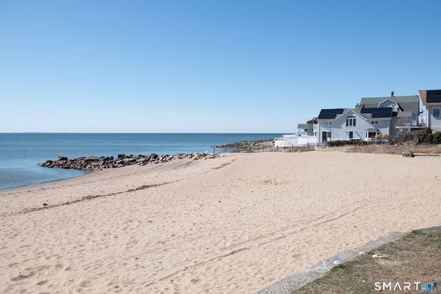 34 Center Avenue, East Haven, CT 06512