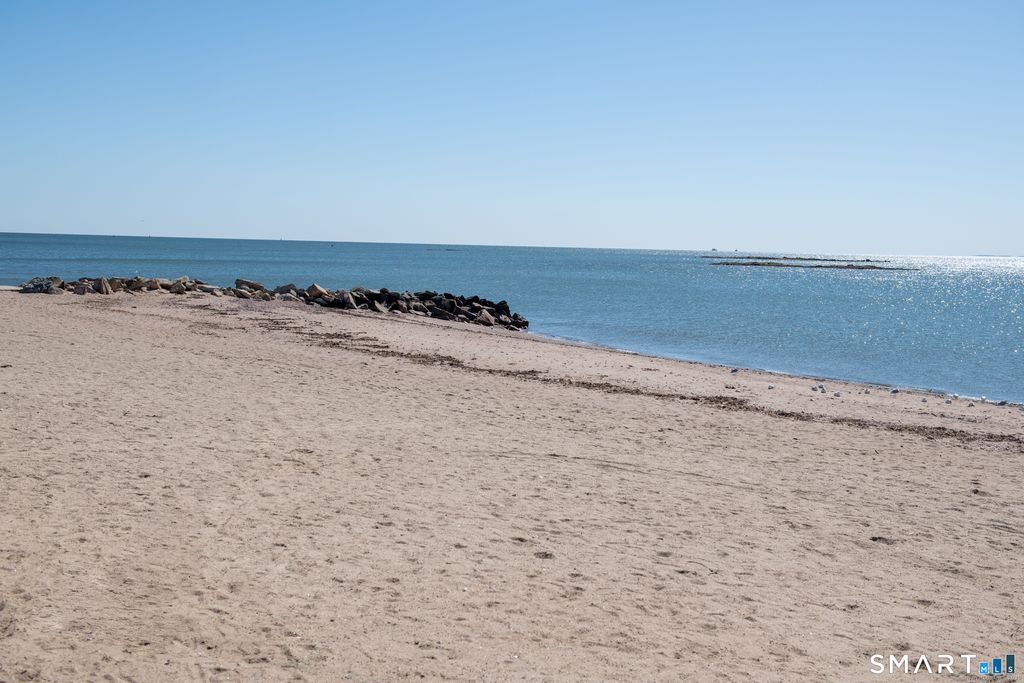 34 Center Avenue, East Haven, CT 06512