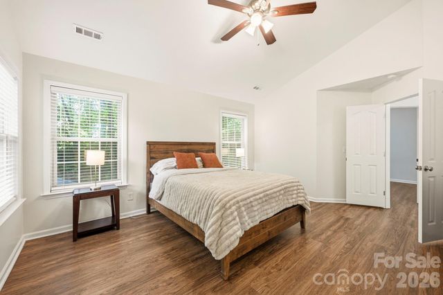 4902 Windchase Lane, Charlotte, NC 28269