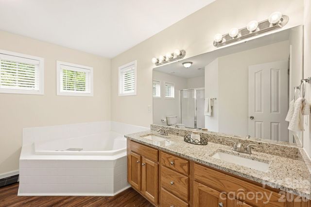 4902 Windchase Lane, Charlotte, NC 28269