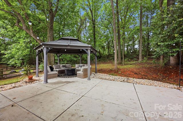 4902 Windchase Lane, Charlotte, NC 28269
