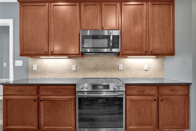 115 Hurdle Lane, Raeford, NC 28376