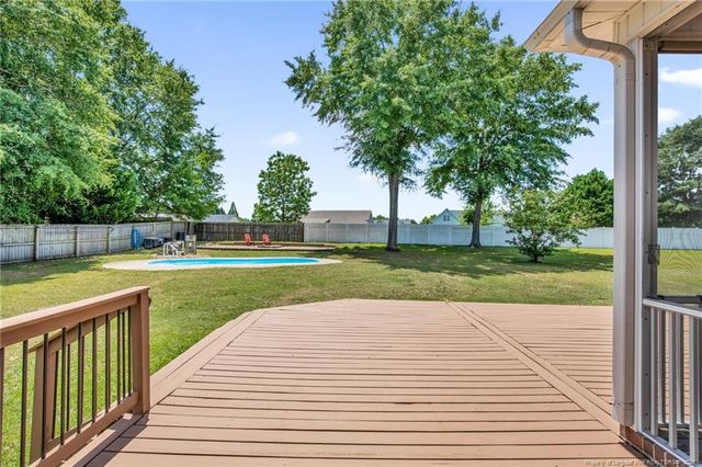 115 Hurdle Lane, Raeford, NC 28376