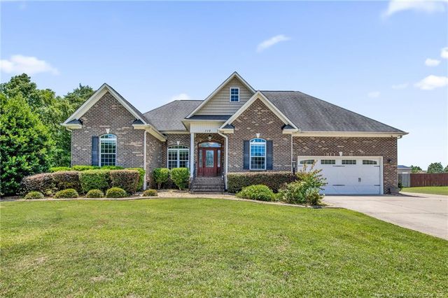 115 Hurdle Lane, Raeford, NC 28376