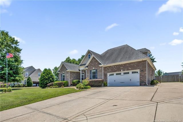 115 Hurdle Lane, Raeford, NC 28376