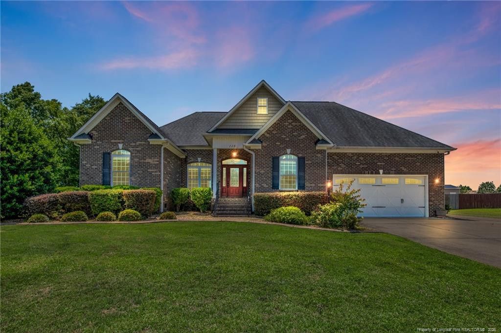 115 Hurdle Lane, Raeford, NC 28376