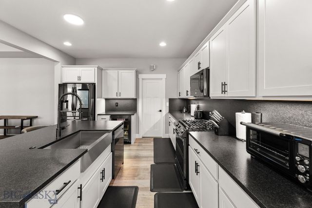 1501 Deadwood, Belgrade, MT 59714