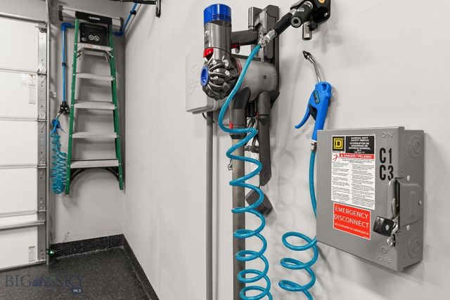 1501 Deadwood, Belgrade, MT 59714