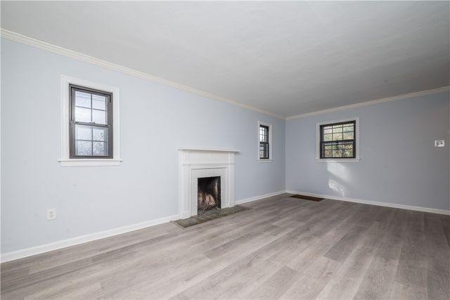 1139 Cedar, Mt Lebanon, PA 15228