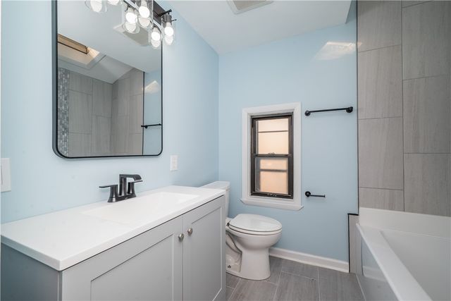 1139 Cedar, Mt Lebanon, PA 15228