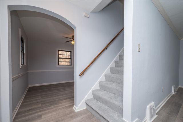 1139 Cedar, Mt Lebanon, PA 15228