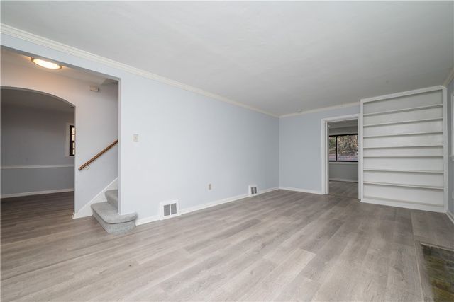 1139 Cedar, Mt Lebanon, PA 15228