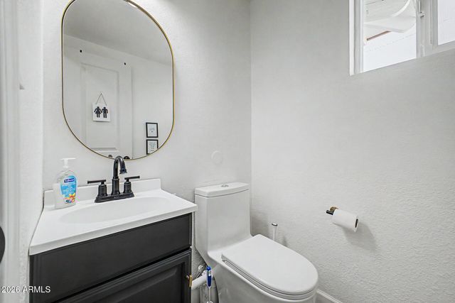 769 N YOUNG --, Mesa, AZ 85203