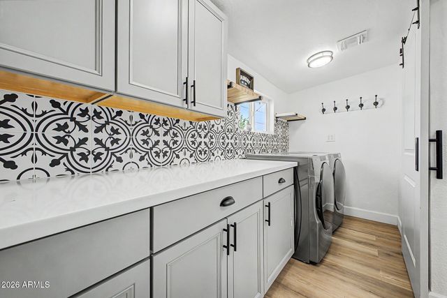 769 N YOUNG --, Mesa, AZ 85203