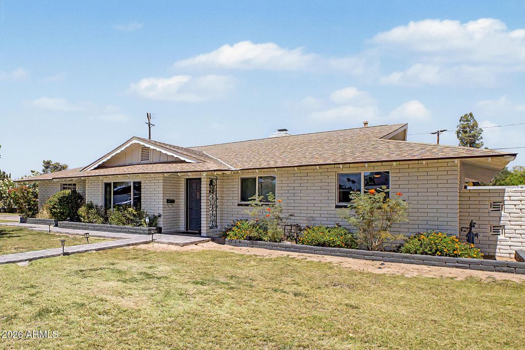 769 N YOUNG --, Mesa, AZ 85203