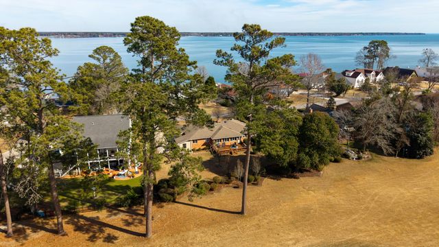 612 Santee Drive, Santee, SC 29142