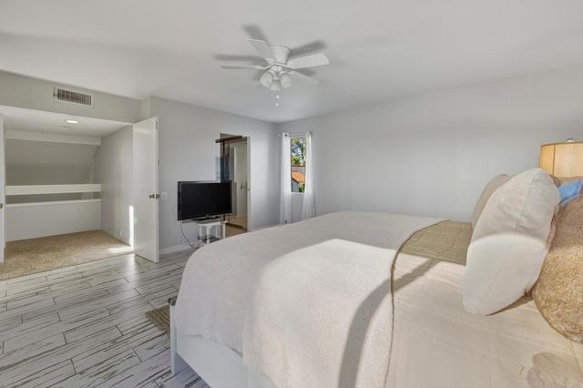 105 Racquet Club Drive S, Rancho Mirage, CA 92270