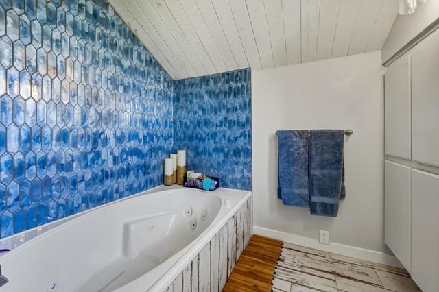 105 Racquet Club Drive S, Rancho Mirage, CA 92270