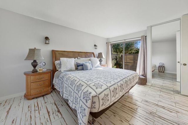 105 Racquet Club Drive S, Rancho Mirage, CA 92270