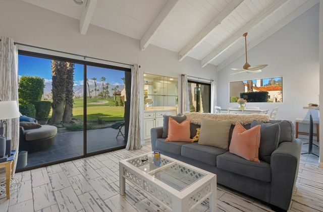 105 Racquet Club Drive S, Rancho Mirage, CA 92270