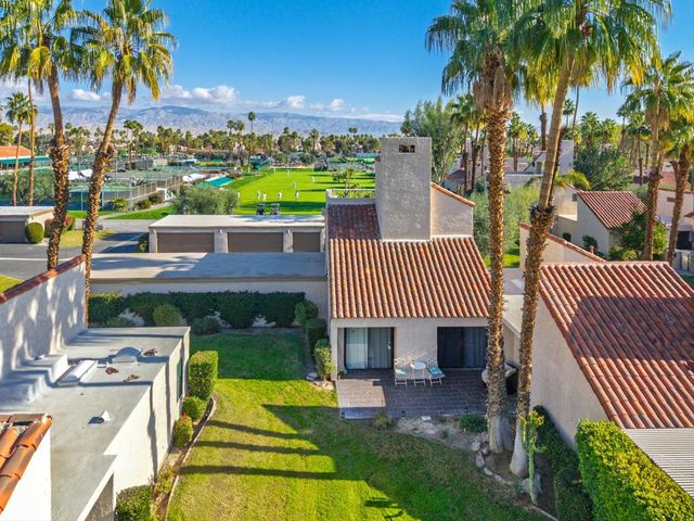 105 Racquet Club Drive S, Rancho Mirage, CA 92270