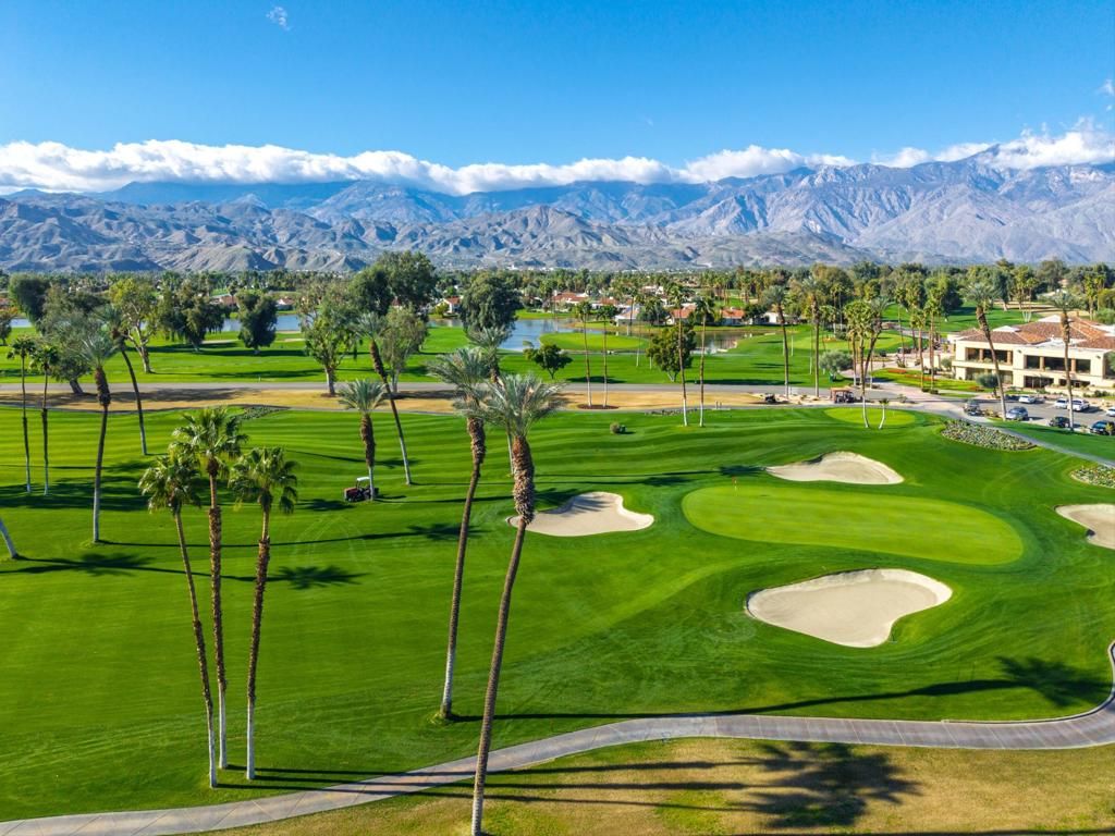 105 Racquet Club Drive S, Rancho Mirage, CA 92270