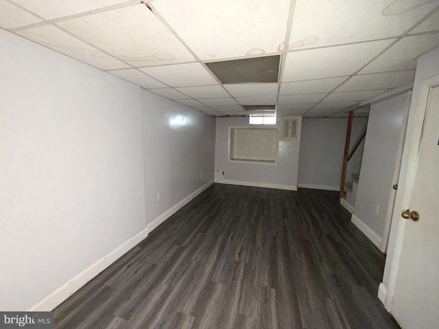 2039 GRINNALDS AVE, Baltimore, MD 21230