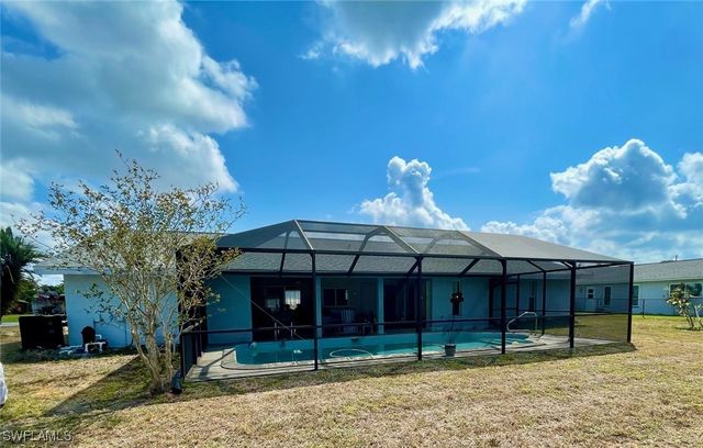 3812 SE 10th AVE, Cape Coral, FL 33904
