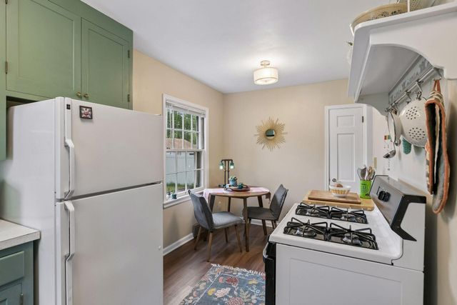 4535 Vincent Avenue N, Minneapolis, MN 55412