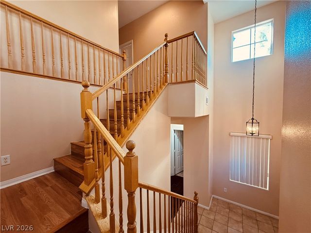 10491 MINERS GULCH Avenue, Las Vegas, NV 89135