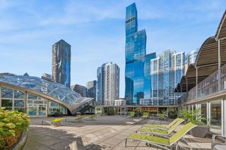 400 E Randolph Street 1223, Chicago, IL 60601