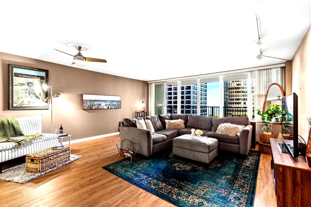 400 E Randolph Street 1223, Chicago, IL 60601 — photo 4
