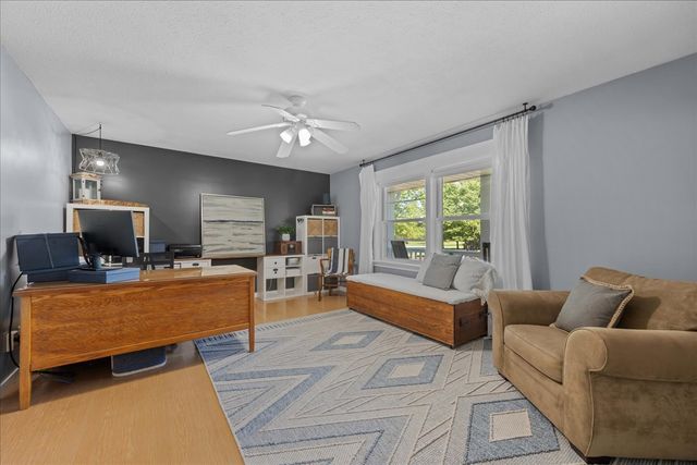 9N424 Tamara Drive, Elgin, IL 60124