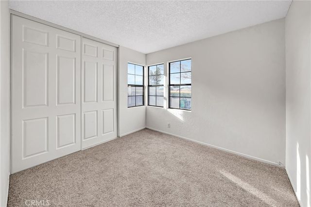 2820 E Avenue S S, Palmdale, CA 93550