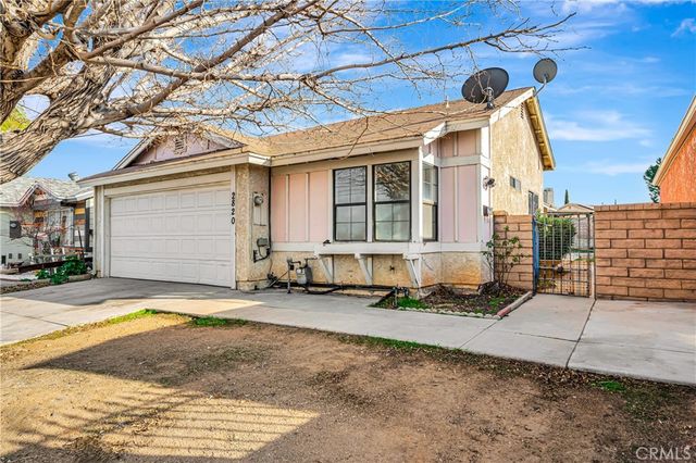 2820 E Avenue S S, Palmdale, CA 93550
