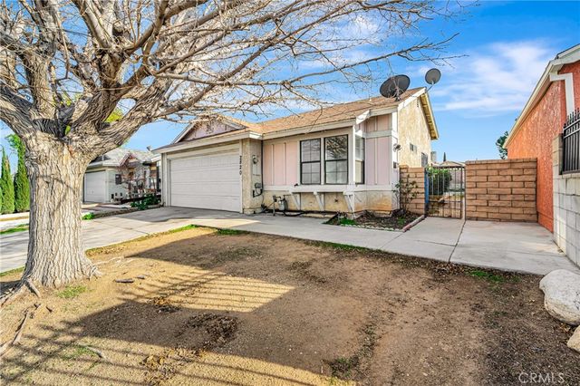 2820 E Avenue S S, Palmdale, CA 93550