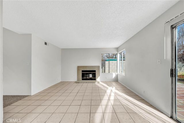 2820 E Avenue S S, Palmdale, CA 93550