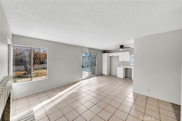 2820 E Avenue S S, Palmdale, CA 93550