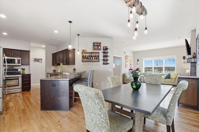 7162 Belle Fontaine Boulevard, Middleton, WI 53562