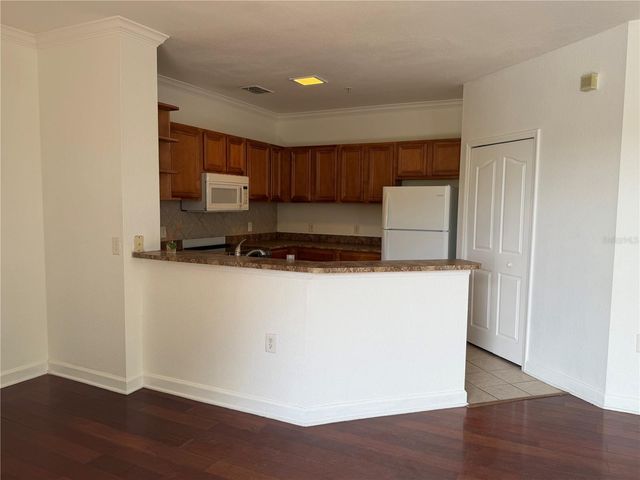 6117 METROWEST BOULEVARD 107, Orlando, FL 32835