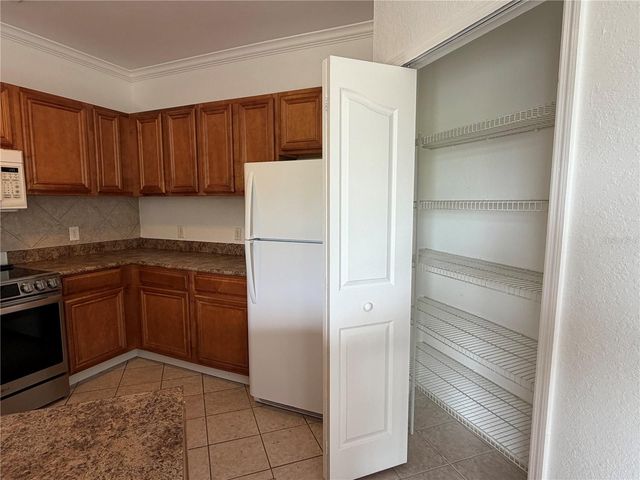 6117 METROWEST BOULEVARD 107, Orlando, FL 32835