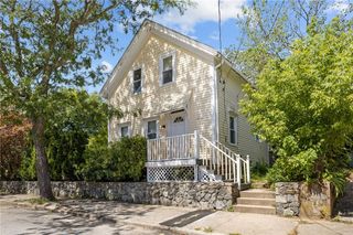 217 Bay View Avenue, Cranston, RI 02905