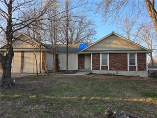 1206 W Lucy Webb Road, Raymore, MO 64083