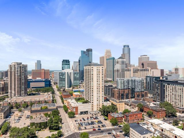 929 Portland Ave 1203, Minneapolis, MN 55404