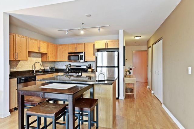 929 Portland Ave 1203, Minneapolis, MN 55404