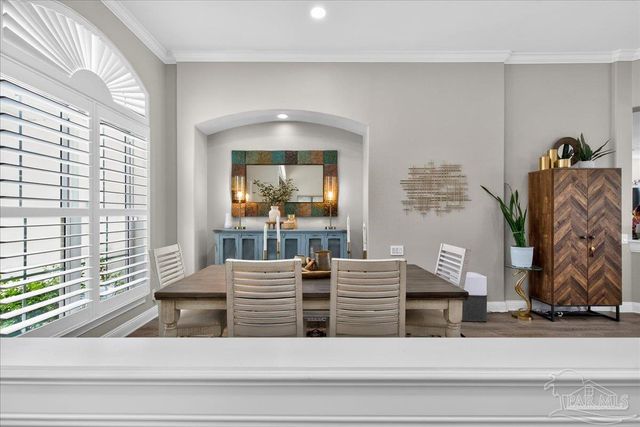 2031 Crown Pointe Blvd, Pensacola, FL 32506