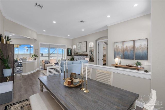 2031 Crown Pointe Blvd, Pensacola, FL 32506