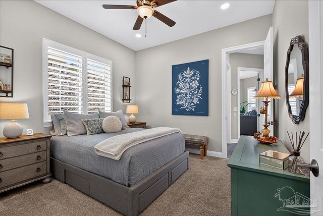 2031 Crown Pointe Blvd, Pensacola, FL 32506